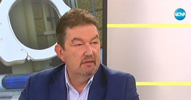 Адвокатът на Цветан Василев Константин Симеонов не го съветва