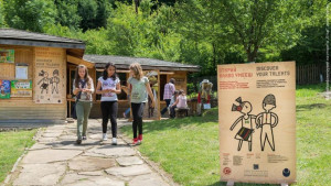 Музеен детски център