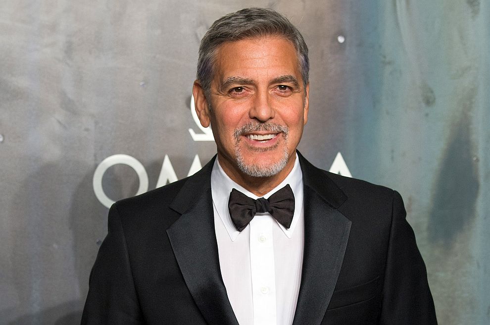 Лицето на Джордж Клуни беше признато за най-красивото в света измежду мъжете знаменитости.Неговите пропорции на 91,86 % съответстват на еталона за красота на древните гърци.