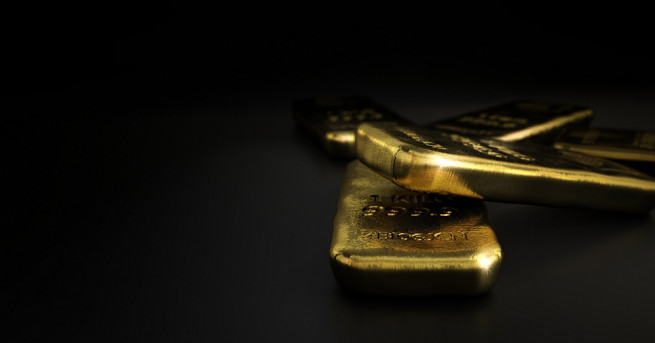 Чанта пълна с 3500 евро и 22 кюлчета злато с