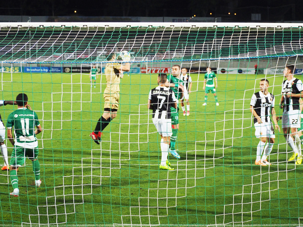 "Лудогорец" с резервите взе само точка от "Локо"-Пловдив