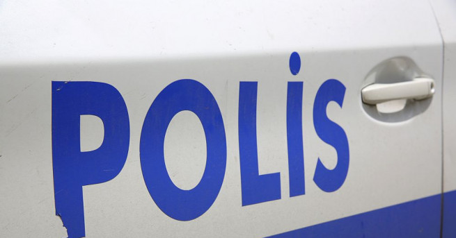 Най малко един човек загина а трима са ранени след