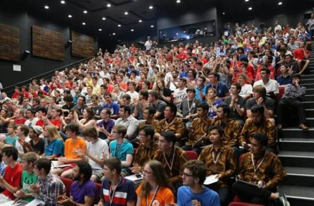 Математици от цял свят идват за олимпиада в АУБГ