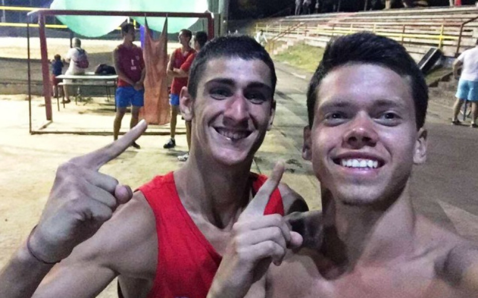 Български успех в плажния волейбол