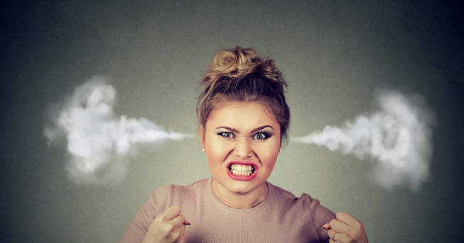 Всеки човек може да стене лош когато брани собствените си