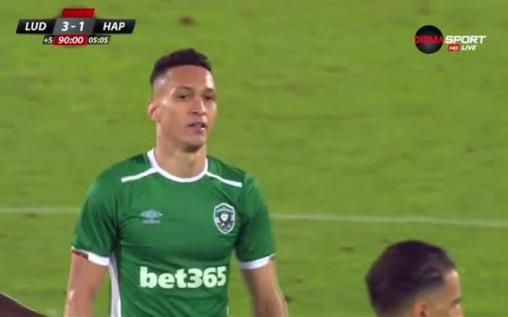 Марселиньо се поддаде на емоциите, удари противник