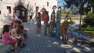 деца Мездра