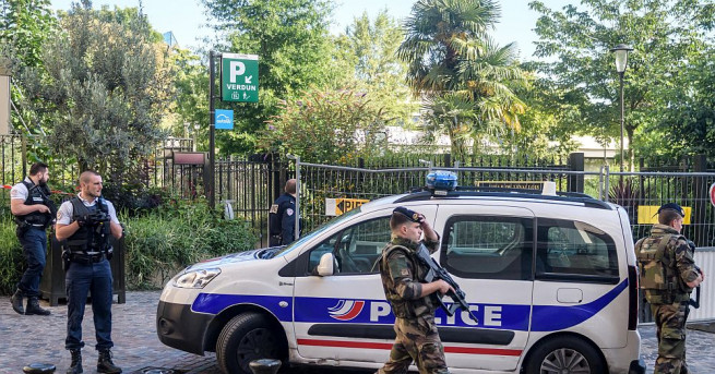 Френските сили за сигурност простреляха и арестуваха мъжът, заподозрян за