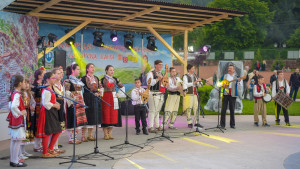 Сапарева баня