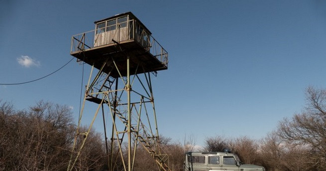 Трима афганистанци и 5 има сирийци пресекли турско българската граница са задържани