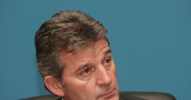 Днес своя 50 годишен юбилей празнува Емил Костадинов Софиянецът е