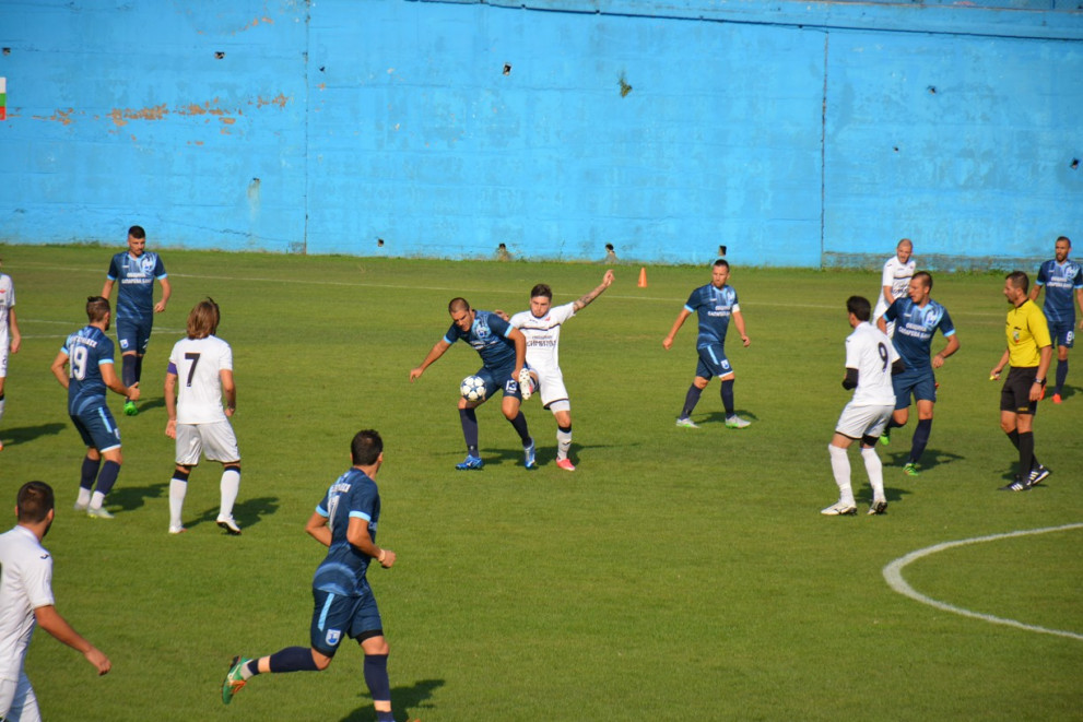 Септември- Германея