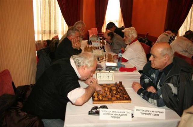 Турнир по шахмат за хора с увредено зрение предстои във Варна