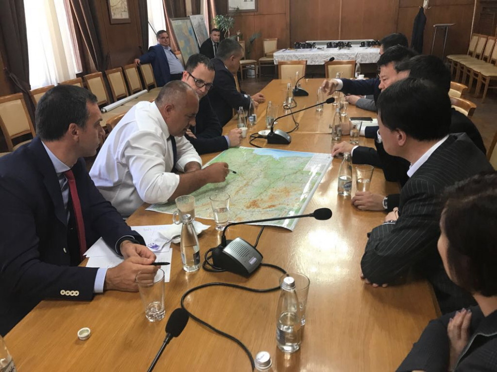 Бойко Борисов обсъди изграждането на АМ Черно море с китайски инвеститори