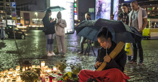 Финландската полиция съобщи че разследва нападението с нож в град