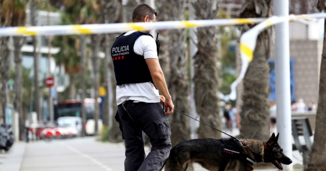 Извършителите на терористичния акт на туристическата улица Рамбла в Барселона