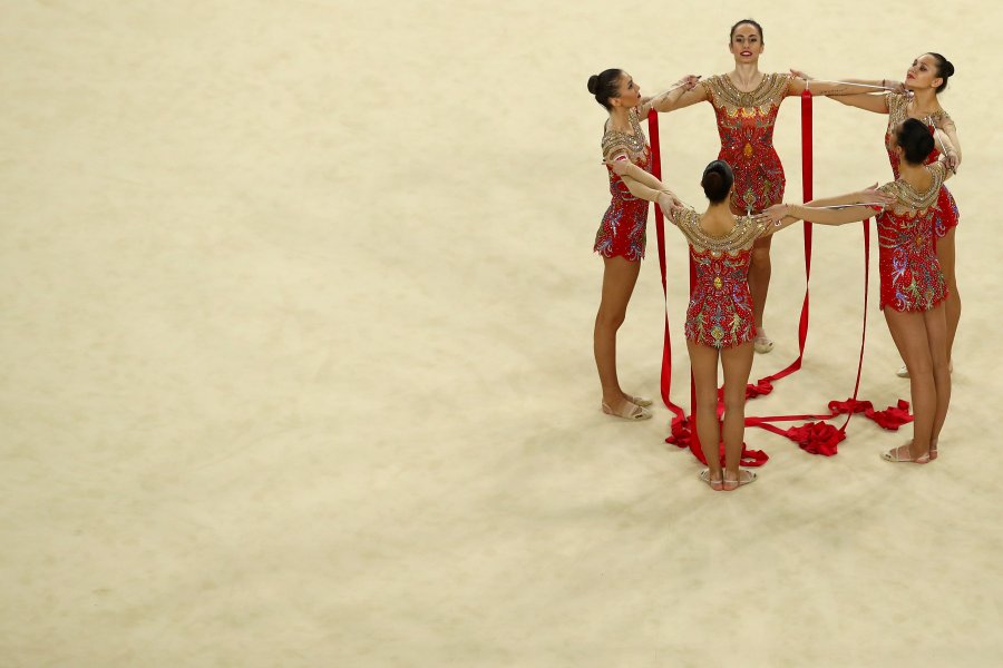 Ансамбълът на България по художествена гимнастика1