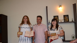 отличнички на Езиковата