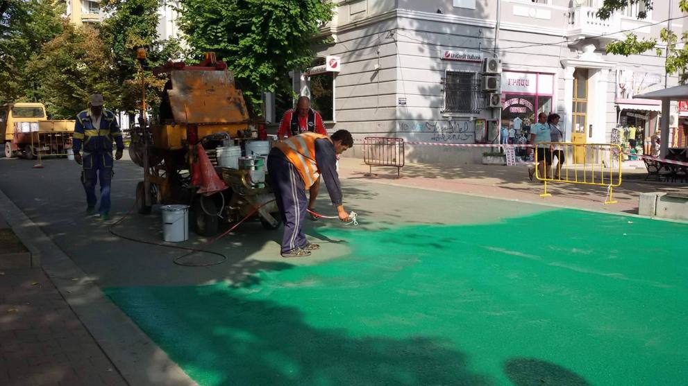 Освежават пешеходната на Шумен