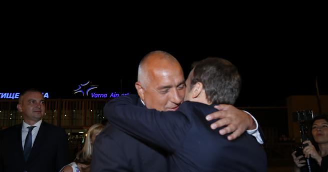 Бойко Борисов благодаря за вашето посрещане написа в Twitter френският