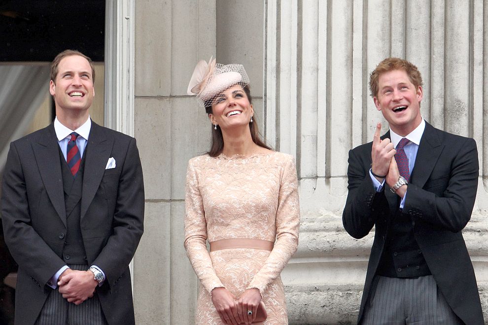 Уилям, Хари и Кейт – най-усмихнатите членове на британското кралско семейство