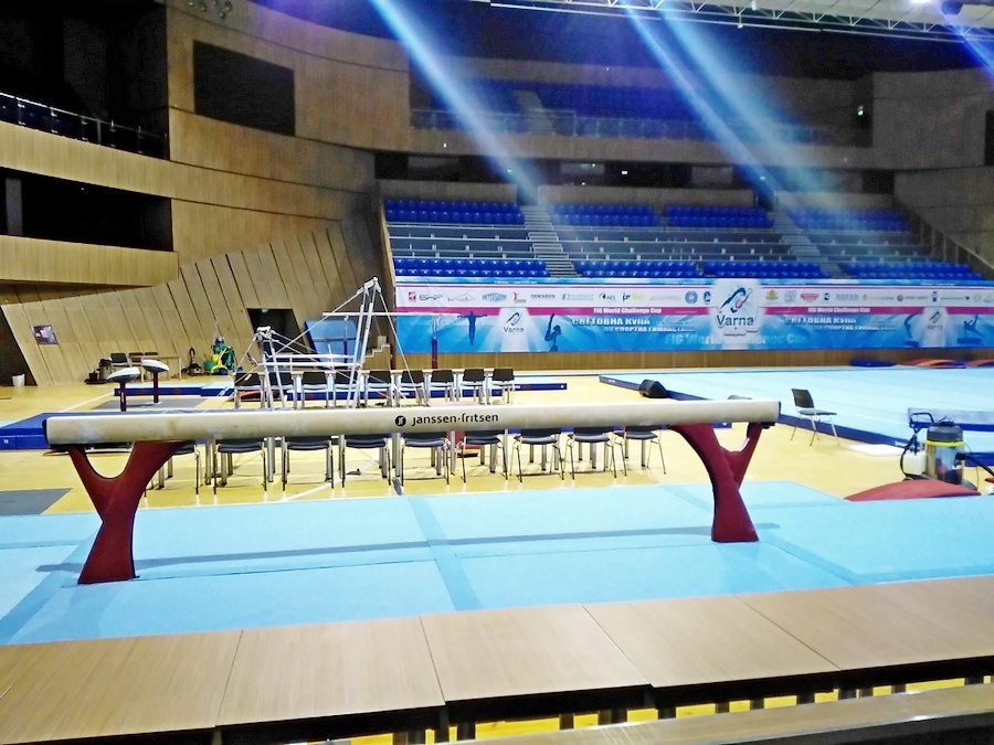 Световната купа по спортна гимнастика стартира  на 1 септември