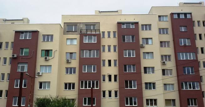 Блок Кръгояр е една от многофамилните сгради допуснати за саниране