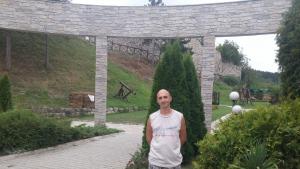 дърворезбар Мездра