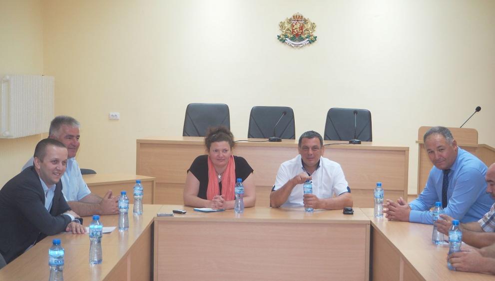 Зам.-министър дойде да убеждава съветниците от Исперих да се присъединят към Асоциация "Водоснабдяване-Дунав"