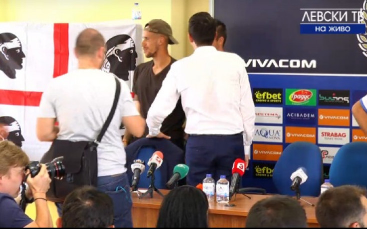 Каляри пожела успех на Роси в Левски преди детски турнир