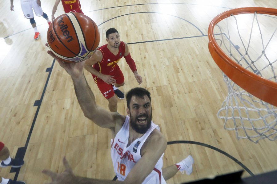Испания Черна гора на Евробаскет 20171