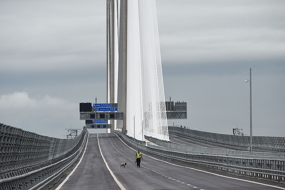 Британската кралица откри най-високият мост в Обединеното кралство