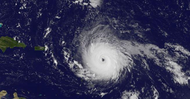 Ураганът "Ирма" мина и през Доминиканската република в четвъртък, след