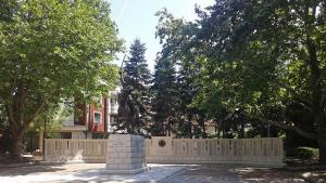 паметник добрич