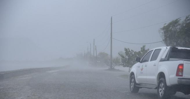 Има опасност ураганът Ирма да удари американския щат Флорида в