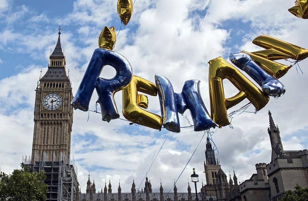  Десетки хиляди хора излязоха по улиците на Лондон, с цел да стачкуват против проектите на Англия да напусне Европейския съюз 