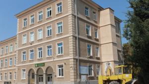 Димитровград училища ремонти
