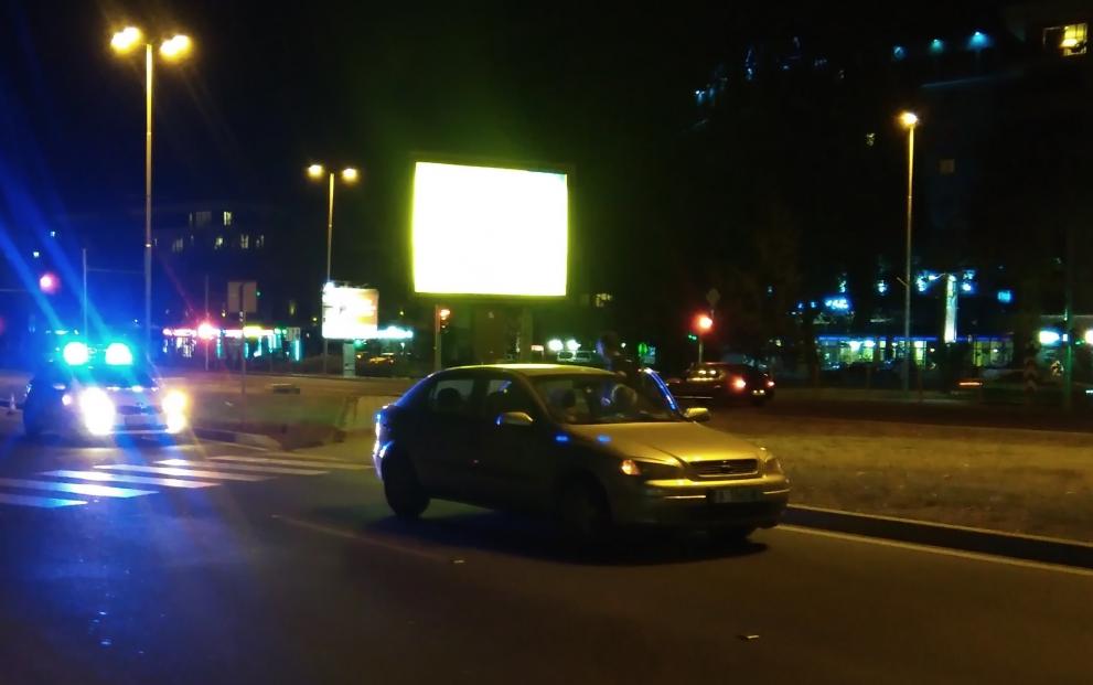 Инцидентът стана на бул. Стефан Стамболов в Бургас. Възрастната жена е управлявала Опел Астра.