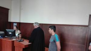 ром натопил полицаи