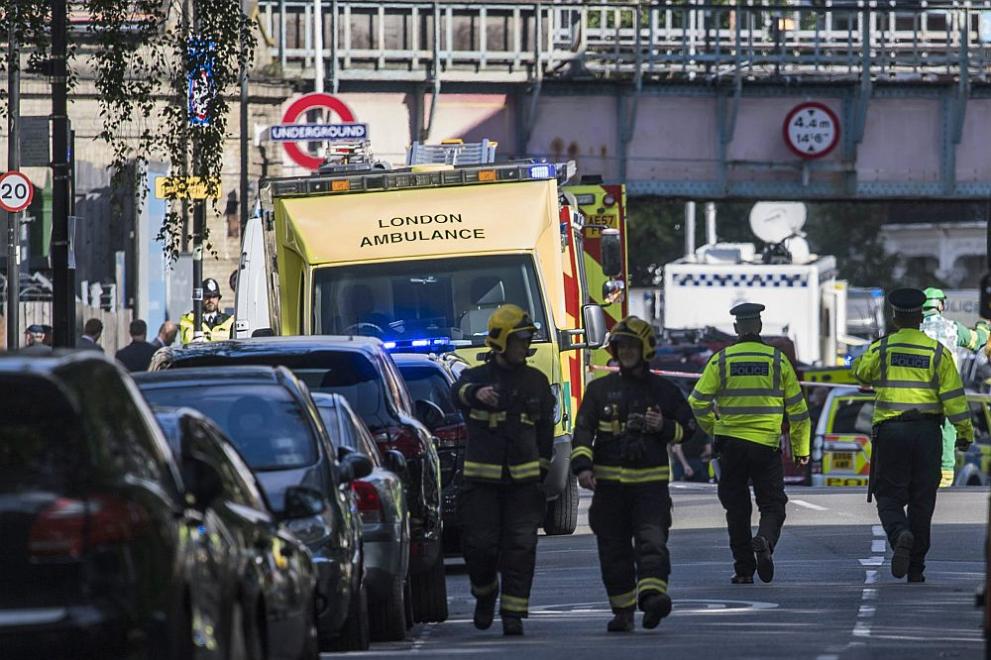  гнет метро Лондон 
