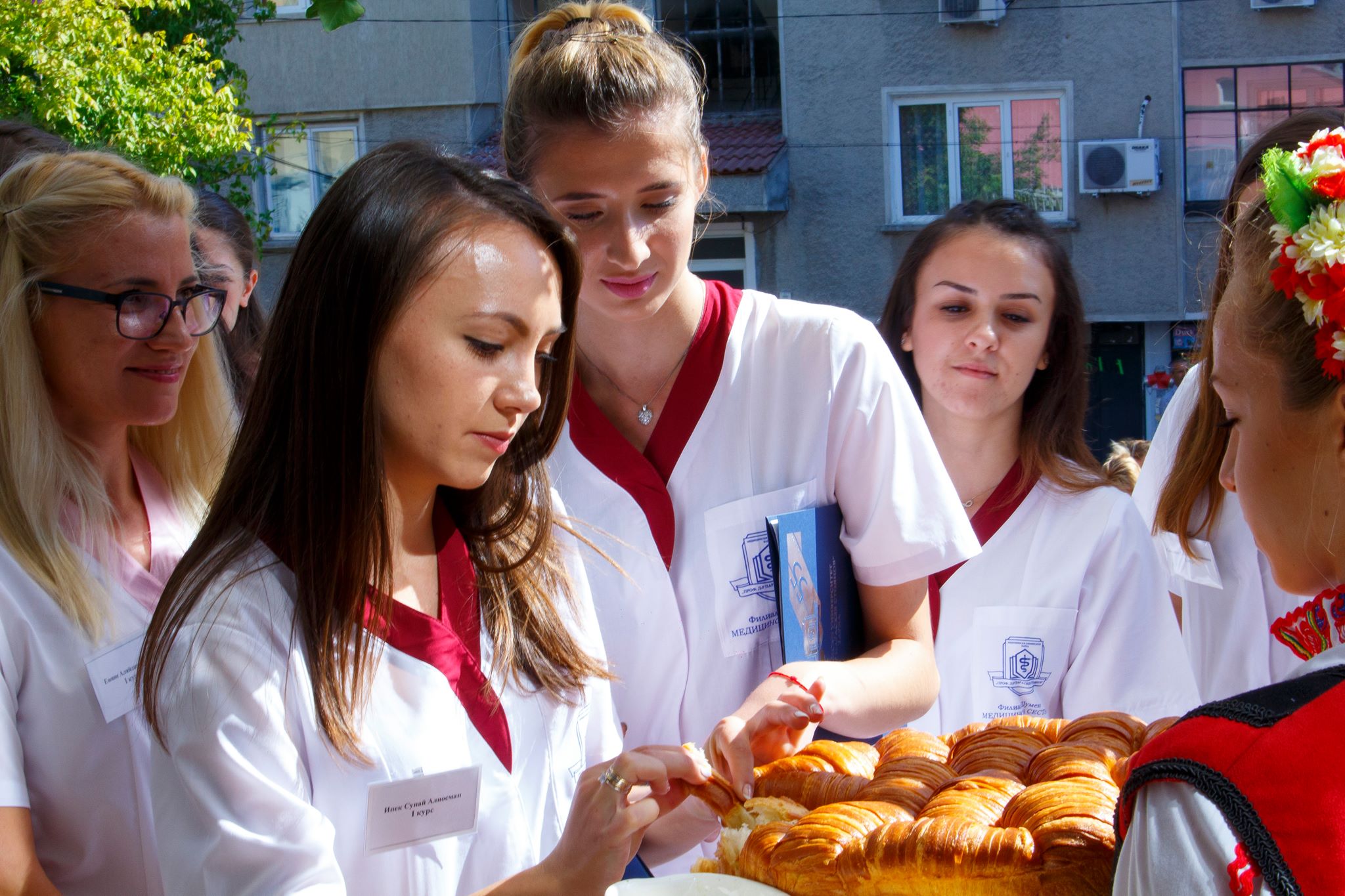 Общият брой на всички студенти, които се обучават във филиала, е 132