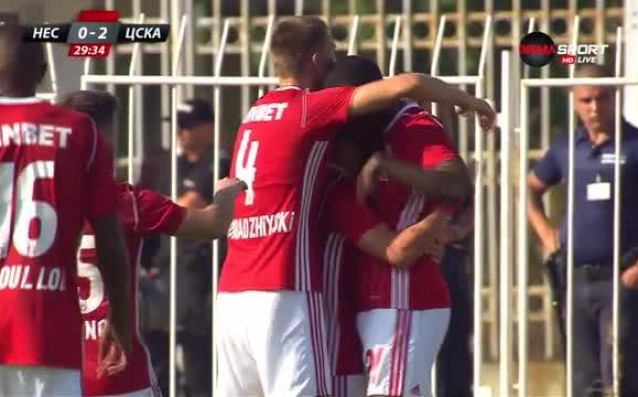 ЦСКА води с 2 0 след първите 45 минути при гостуването