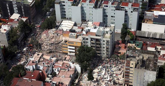 Най малко 149 души са загинали при вчерашното земетресение с магнитуд