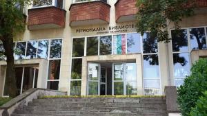 библиотека Шумен