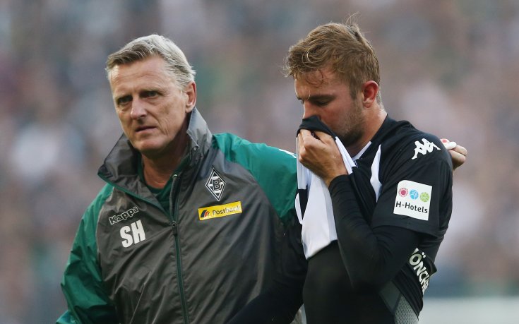 Световен шампион може да играе футбол с каска след нокаут №4 за 3 години