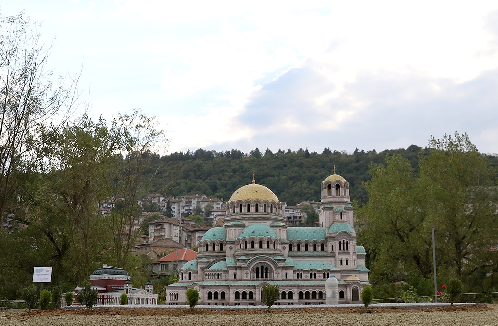 Парк "Мини България" Велико Търново