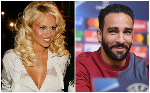 Актрисата от Спасители на плажа Памела Андерсън бе на трибуните