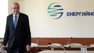 Иван Иванов