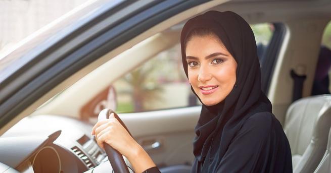 Международната общност приветства историческото решение на Саудитска Арабия да разреши