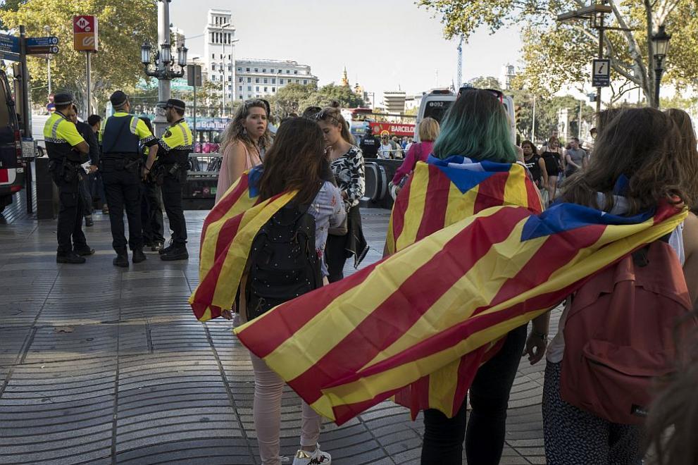  полиция Каталуния 